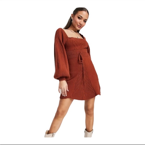 Free people sweater dress with cut out - Picture 6 of 15